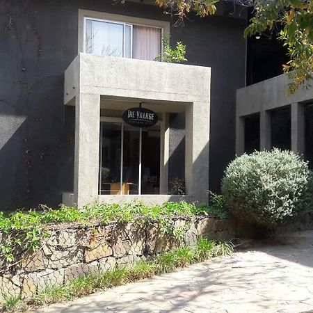 The Village Courtyard Suites & Executive Apartment Windhoek Exterior photo