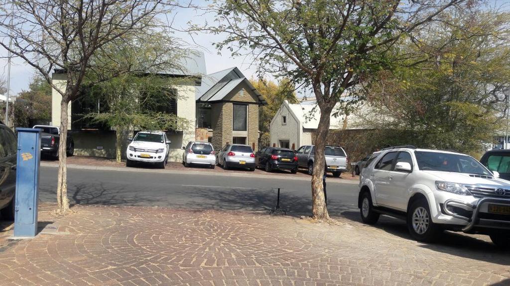 The Village Courtyard Suites & Executive Apartment Windhoek Exterior photo